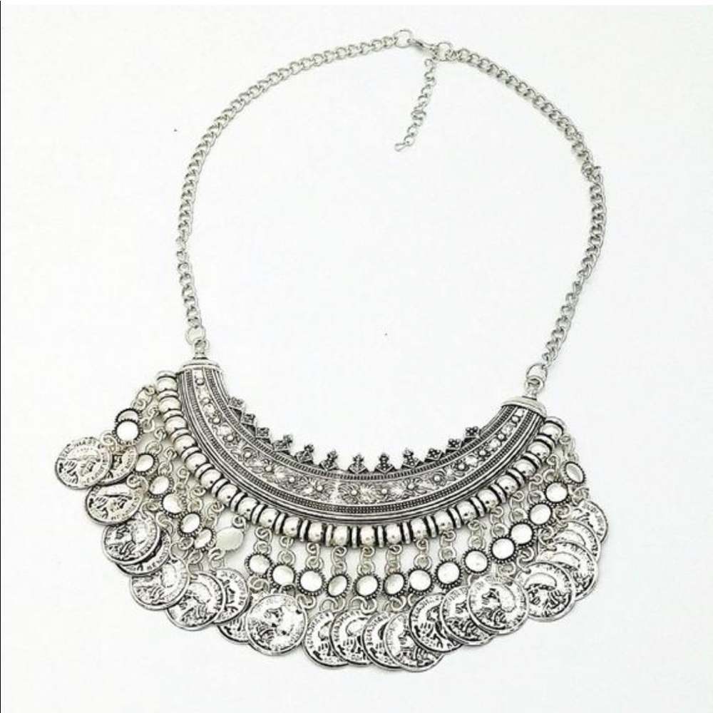 Beautiful Gipsy Coin Necklace- Color Silver